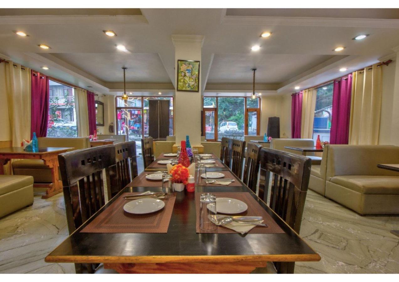 Manali Hotel ภายนอก รูปภาพ