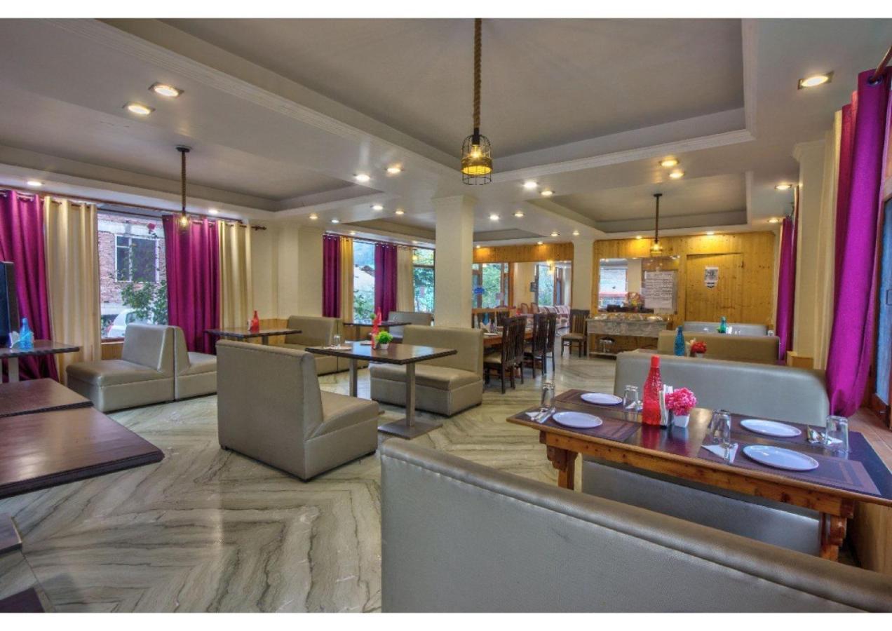 Manali Hotel ภายนอก รูปภาพ